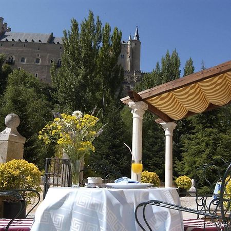 Hotel Alcazar Segowia Restauracja zdjęcie